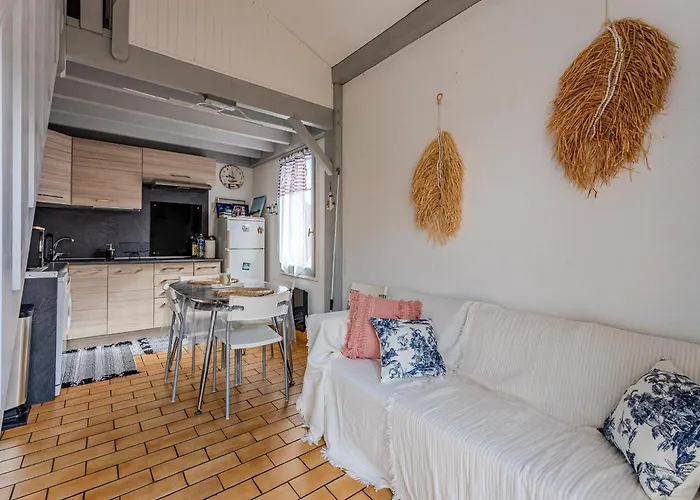 Maison A 350m De La Avec Terrasse, 4 Pers., Parking Prive, - Fr-1-521-243 Casa vacanze