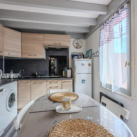 Σπίτι διακοπών Maison A 350m De La Avec Terrasse, 4 Pers., Parking Prive, - Fr-1-521-243
